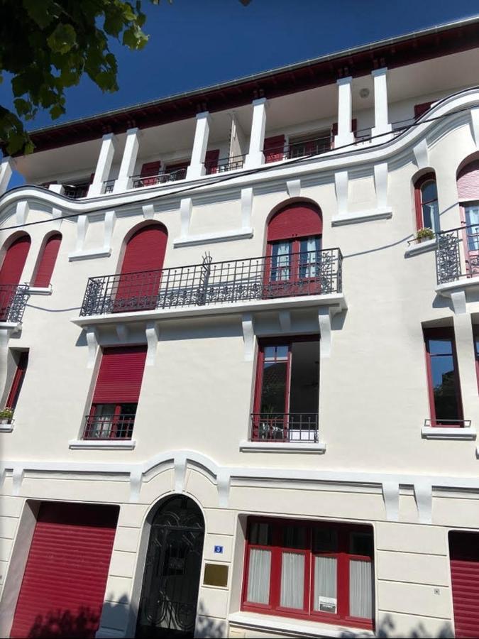 شقة Exceptionnel 3 Pieces Art Deco En Dernier Etage Avec Garage Prive Centre بياريتز المظهر الخارجي الصورة